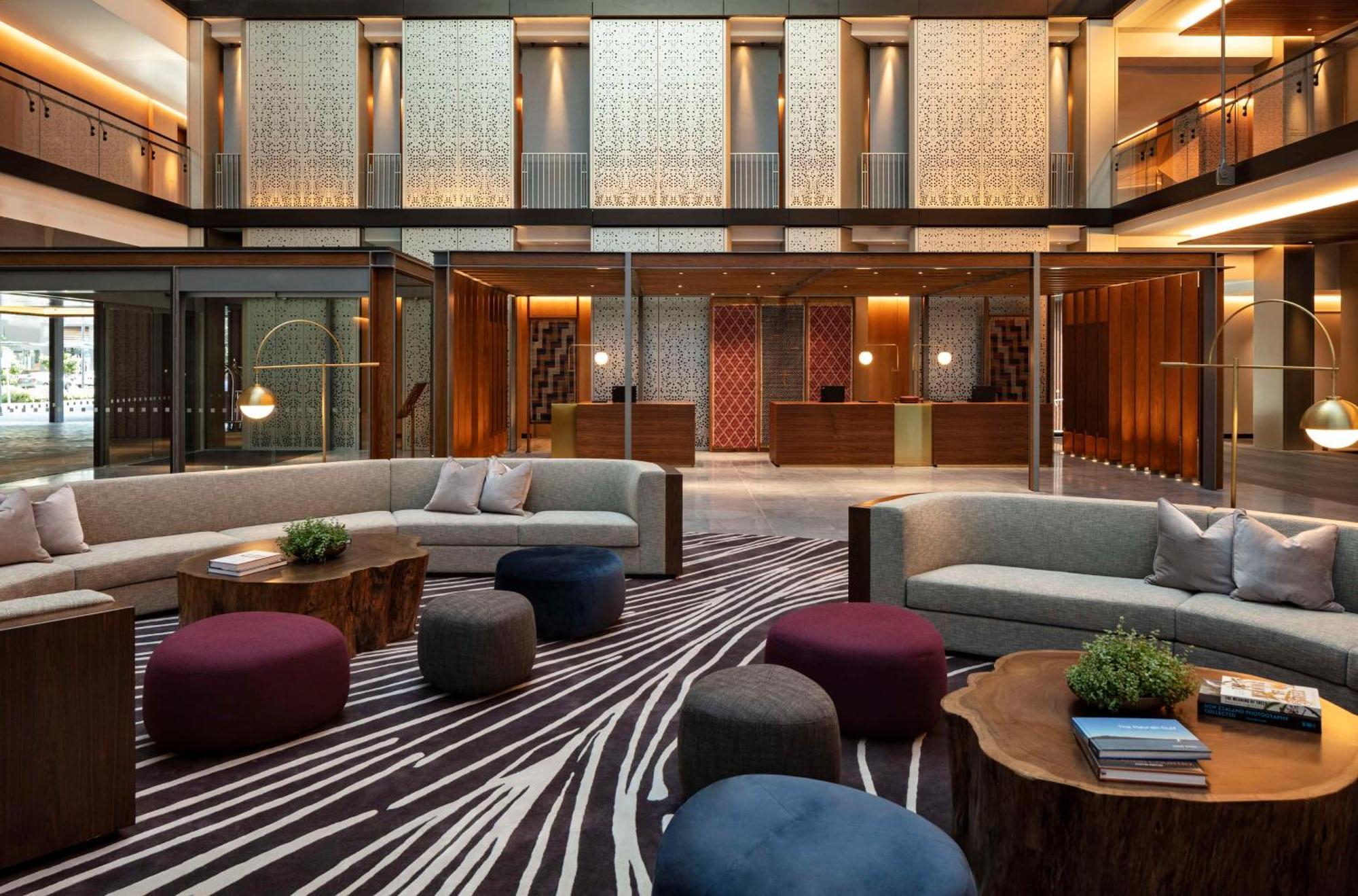 Park Hyatt Auckland Hotell Exteriör bild The lobby of the hotel